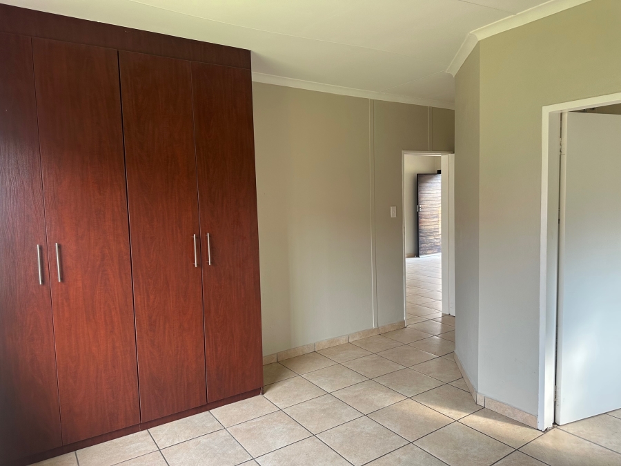To Let 3 Bedroom Property for Rent in Waterkloof A H North West
